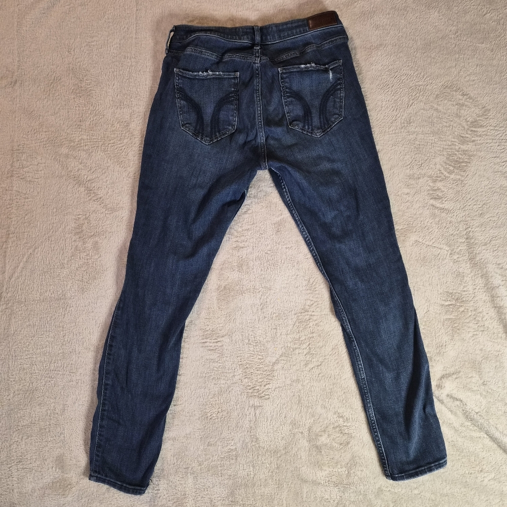 Hollister Curvy Midrise Super Skinny Soft Stretch Distressed Blue Jeans Size 11. - Picture 3 of 9